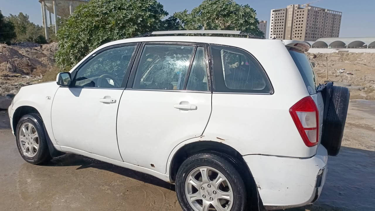 السلام عليكم شيري تيكو موديل ١٣ للسياره مثل مابلصوره متعوبه بس تمشي أمر مداور ثاني يوم حداديه بيه درايمات جبن قواعد
كهربائيات جاهزه محرك وكير جاهز فقط حداديه وكشر تلحيضات 
السعر ٤٠محافظة النجف الأشرف 
رقم الهاتف 
***********
