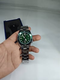 ساعة ماركة نيفيرس أصلية موديل رسمي  سناتر شغالة تاريخ شغال رنك دوار  س...