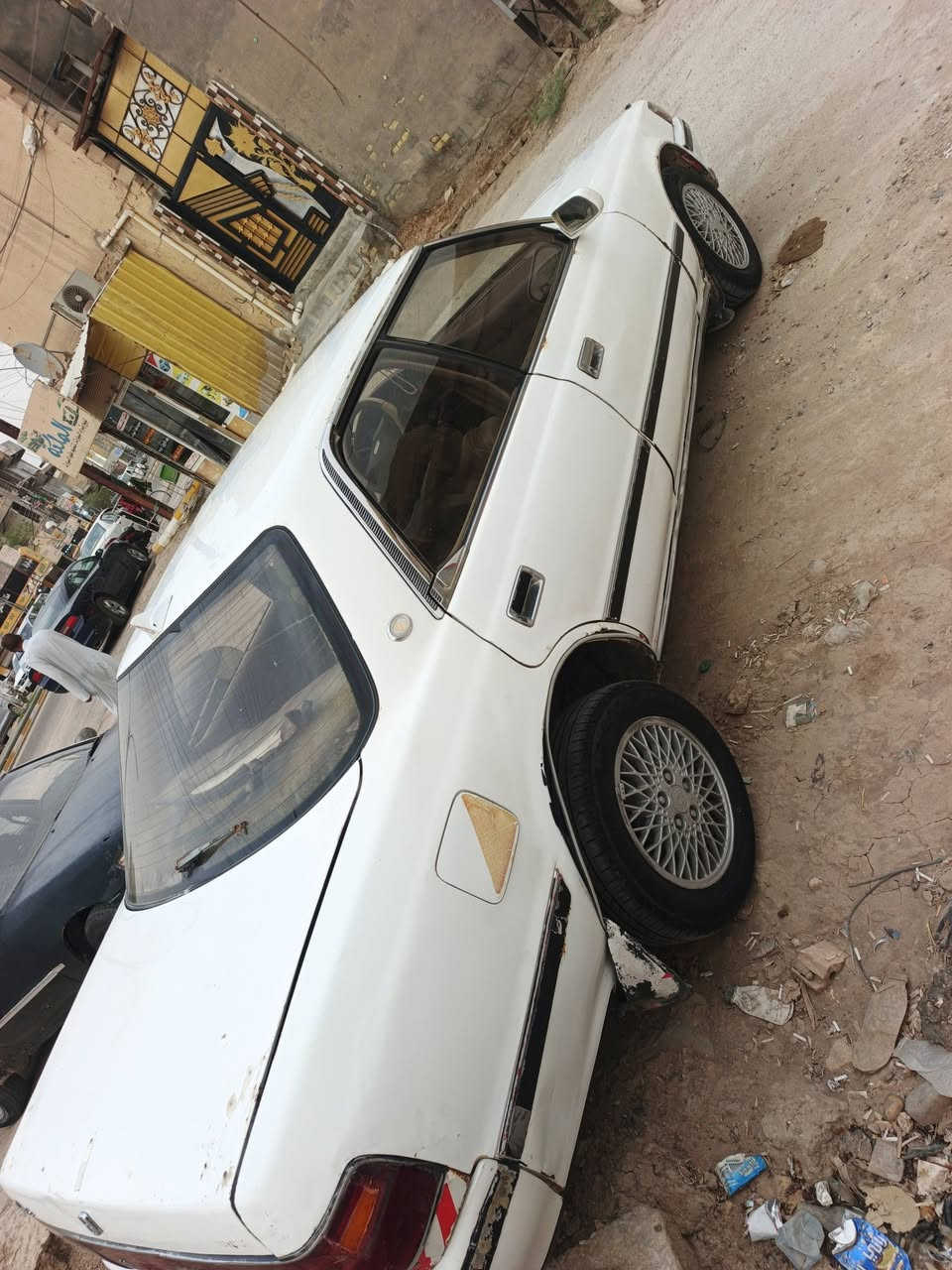 شيزر مسطره مكفوله من ضربه ولكصه
حداديه زينه 
تخم تاير نضيف
مكينه وكير ونجي بلباكيت
رقم واسط تحويل ثاني ويوم
لايت عالي ناصي سياره حلوه ونضيفه سعر32 وبيه مجال مكاني ذي قار الغراف  لاستفسار اكثر ***********
