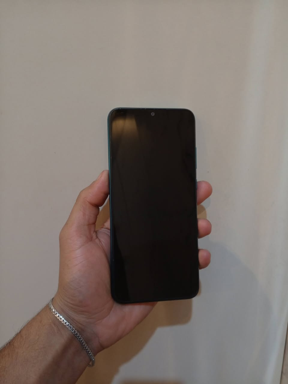 سعر 75
جهاز جديد بدون ملحقات 

موصفاته داخل الصوره
مكاني بصره حيانيه 
***********
