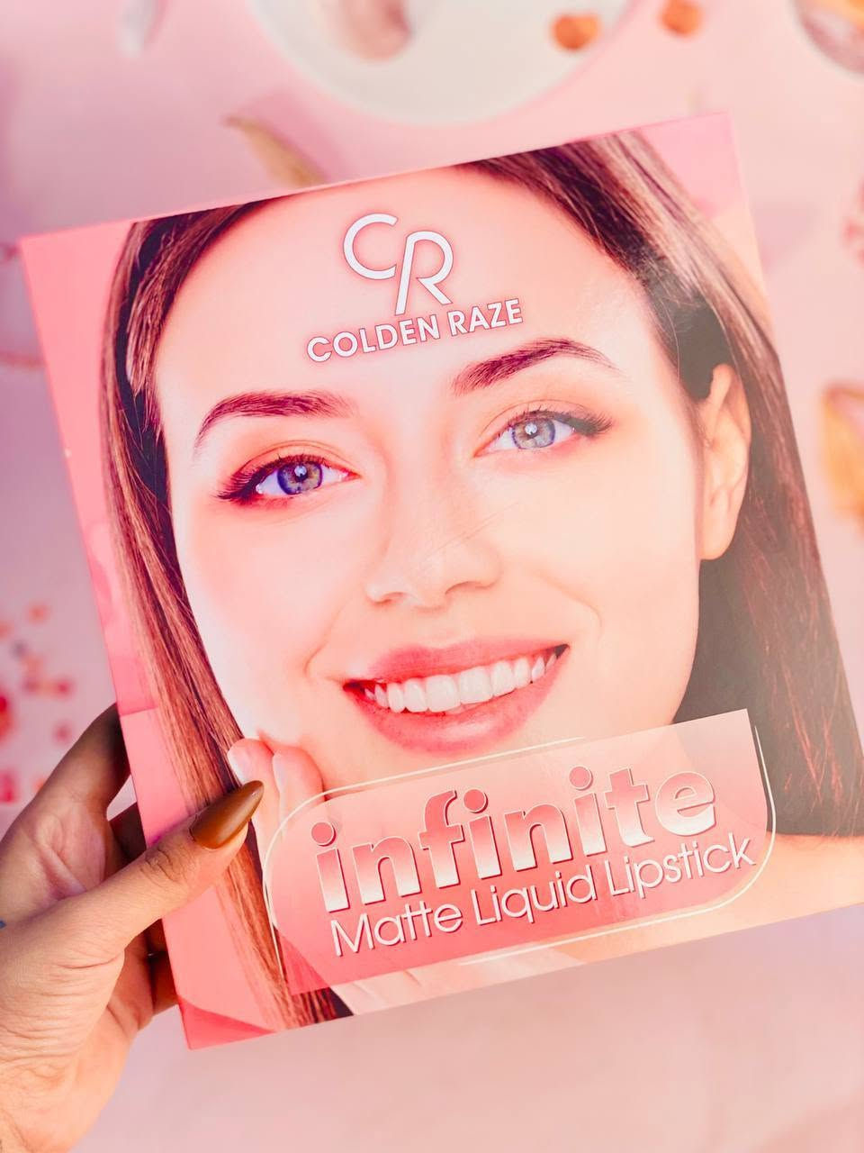 ✨ سيت حمر كولدن روز Infinite Matte Liquid Lipstick ✨💄
دللي إطلالتج بأجمل درجات الحمر من كولدن روز 💋💕
سيت متكامل يحتوي على 24 قطعة بدرجات متنوعة تناسب كل الأذواق والمناسبات 😍

🎨 الألوان تشمل:
🌸 نيود فاتح
🌷 وردي ناعم
💗 بينك كلاسيكي
💕 روزي أنيق
🍑 خوخي دافئ
🌺 فوشي حيوي
❤️ أحمر كلاسيكي
🔥 أحمر جريء
🍒 أحمر كرزي
🌹 درجات موف وردي مميزة

✅ ملمس مطفي مخملي
✅ ثبات عالي لساعات طويلة
✅ ألوان غنية ومميزة
✅ مناسب للاستخدام اليومي والمناسبات 

سعر السيت 20 الف

#اكسبلور


**إذا كنت صاحب هذا الإعلان وتريد حذفه لأي سبب، رجاءا أرسل رسالة إلى الدعم الفني**