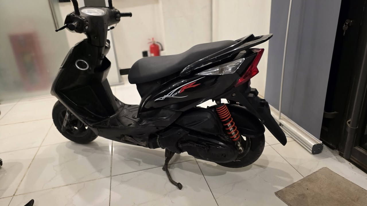 سلام عليكم 
ماكس ثعلب ياباني 
٢ دبل سرعه ١٤٠ 
موطور كلش حلو وناعم بدون صوت 
السعر ٧٠٠ الف


**إذا كنت صاحب هذا الإعلان وتريد حذفه لأي سبب، رجاءا أرسل رسالة إلى الدعم الفني**