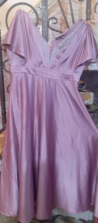 فستان مناسبات • قياس 58 • فيه مجال