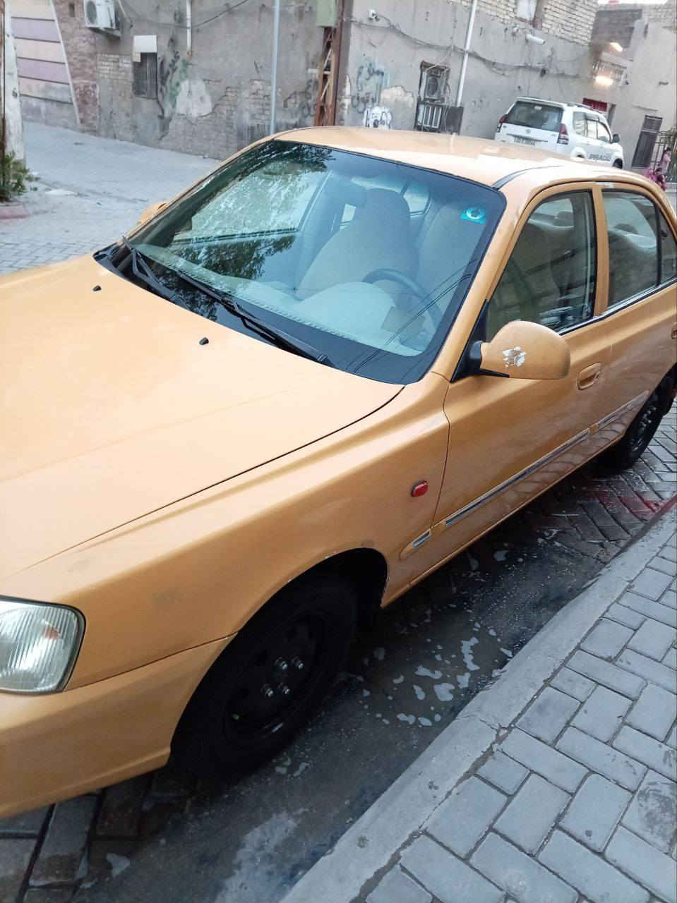 السلام عليكم سياره للبيع فيرنا موديل 14 صبغ شركة كامره وشاشه تخم تايرات صدر جديد دوشمه جديده تبريد ثلج هيئه غرمات  مصفره رقم الكليزي بغداد مدينة الصدر سعر 75 رقم هاتف ***********
