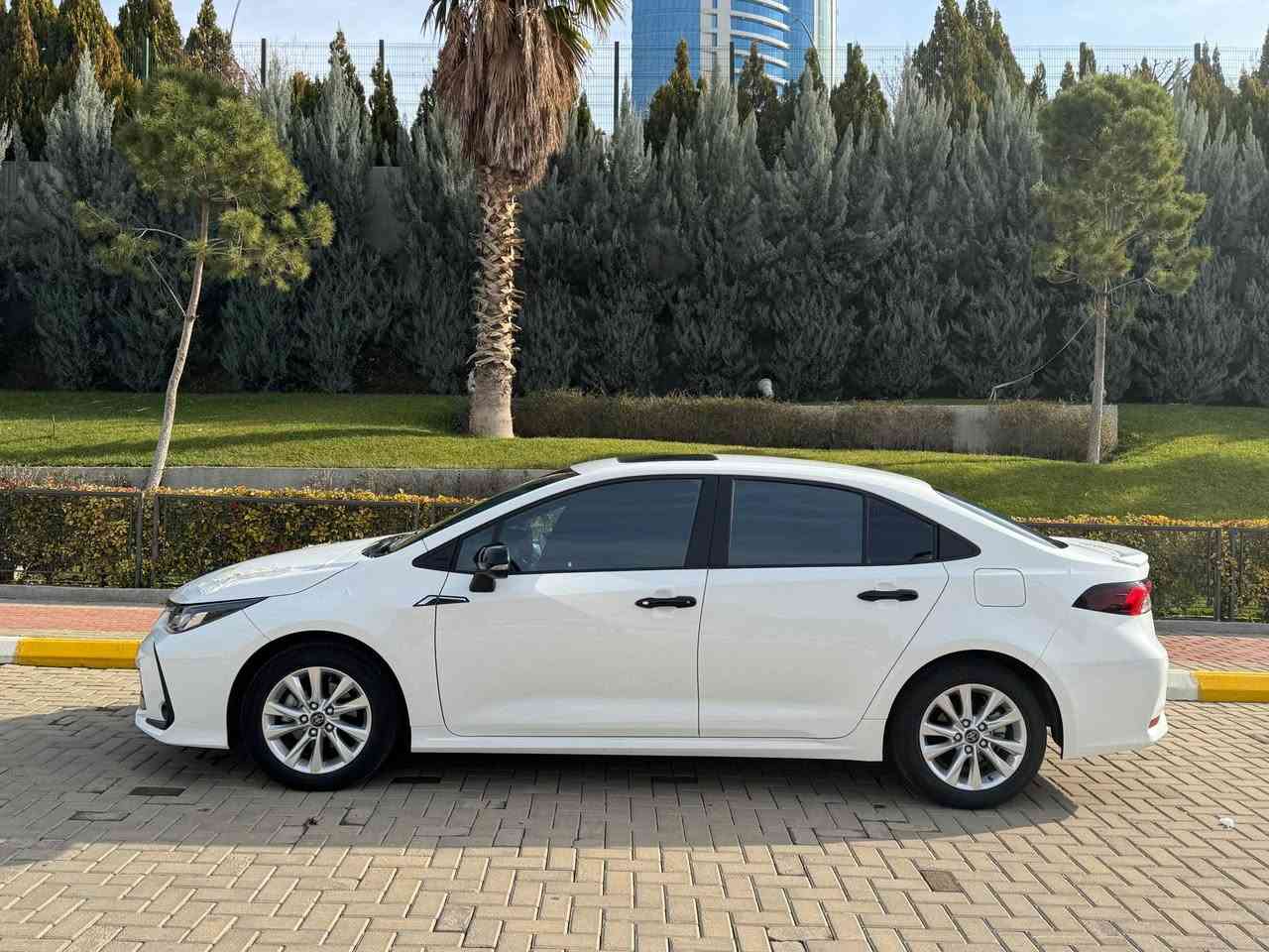 کرۆلا ٢٠٢٤ Hev
تەنها ١٥ هەزار کم ڕۆیشتوە
پاتری گەورەی کوشن جلد
فوول فوول مواسەفات
سەیارەکە لۆک لۆکە و کامل جوانکاری بۆ کراوە گاعی سەردۆسەو ناو سنوق وسەر داشغوڵ و کوشنی شەریکەی جیهان تێگیراوە باڵی سەر سنوق جامەکانی کامل دژەخۆری ئەصلی بۆ کراوە کامل جام ڕەشی لەگەلایە زۆر جوانکاریتر سەیارەکە لە سلێمانیەو تەنها دوو پەلە ساردی بچوکی هەیە 
نرخ:١٥٧ 💰💰وەرەقەو معامەلەیەکی کەم 
تکایە بۆ بینینی سەیارەکەو هەر زانیاریەک پەیوەندی بکە:
☎️☎️***********☎️☎️
☎️☎️***********☎️☎️ السليمانية, العراق
