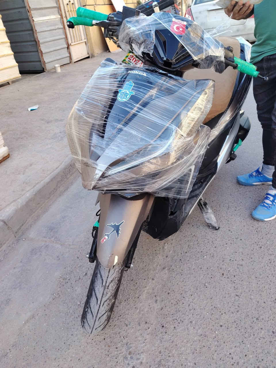 للبيع ٢٥٠ كامله ***********
بغداد البياع
