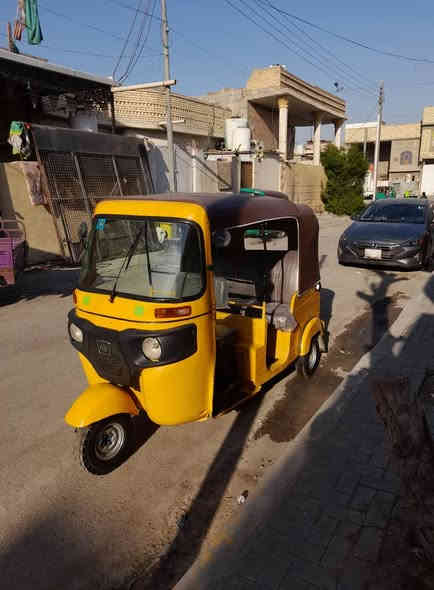 باجاج 2020 رقم وسنويه  المكينه مفتوحه تكتك جاهزه السعر 4 ملايين الشراي يتصل *********** مكاني البصره الحيانيه
