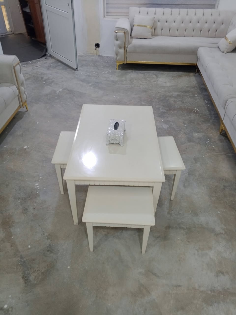 مستعمل جدید 10نفر سعر 600. زاخو . ***********
