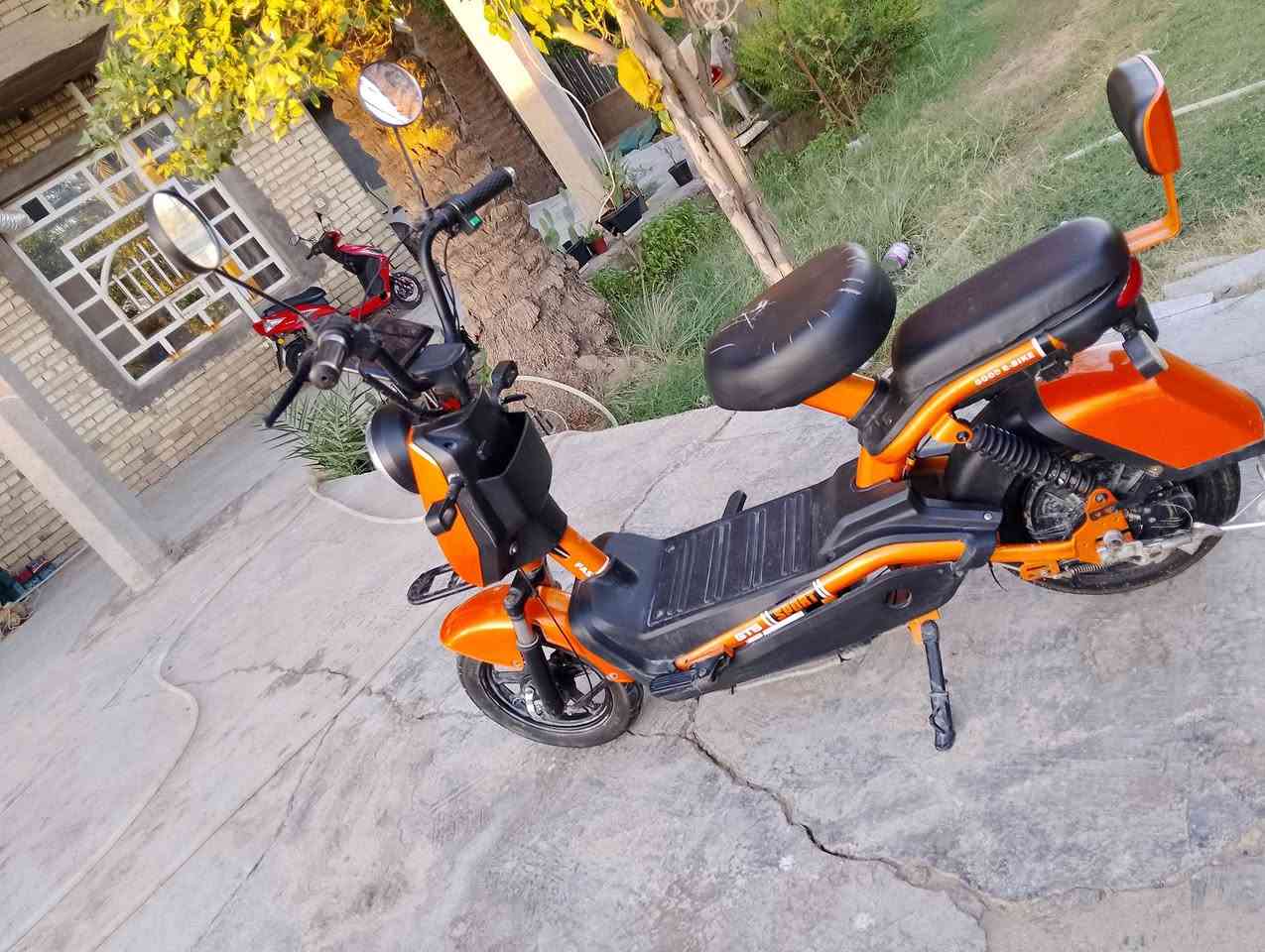 دراجة ibike شحن
السلام عليكم 
 دراجة شحن صغيرة 14 بطاريات ممتازة 4 على الفحص نظافة عالية 
 300  السعر 
بيها مجال 
العنوان ابي غريب الرسالة
للاستفسار 

***********
