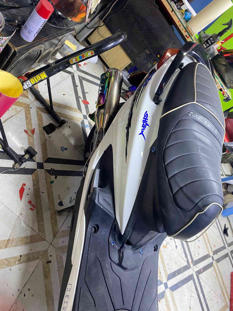 سلام عليكم شباب نعاد نشر بسبب وعود كاذبه اسف اني خاف ما جاوبت احد الهم عيني دراجه لبيع كامله مكمله اي نقص ما بيه دراجه قويه مكينته بلاديه ونشطه عنواني بغداد لشعب رقمي اي ستفسار خادم (***********)
تزويد دراجه ويل كب صدر امامي فلنجه ملاقط فج صدر خلفي فراك بيريك كلجات شوته كاربون فايبر الياف تايرات جلاتين صالنصع قطعتين بوري عدل قبق فلاوين قده دهن اشاير اصليه بك لايت كشن رياضي رياضي قاعده رقم يدات بريك هواي غراض بيه كلهن اصليات كفره موشم دراجه صاله شهر طابه  من الخارج غراضه كلهن بلديات وما بيه شي تجاري اذا بيه شي تجاري لو ملعب بيه لو مكينته ترجع الك ضمان يوم كامل وشكرني 🪬🤍💙
