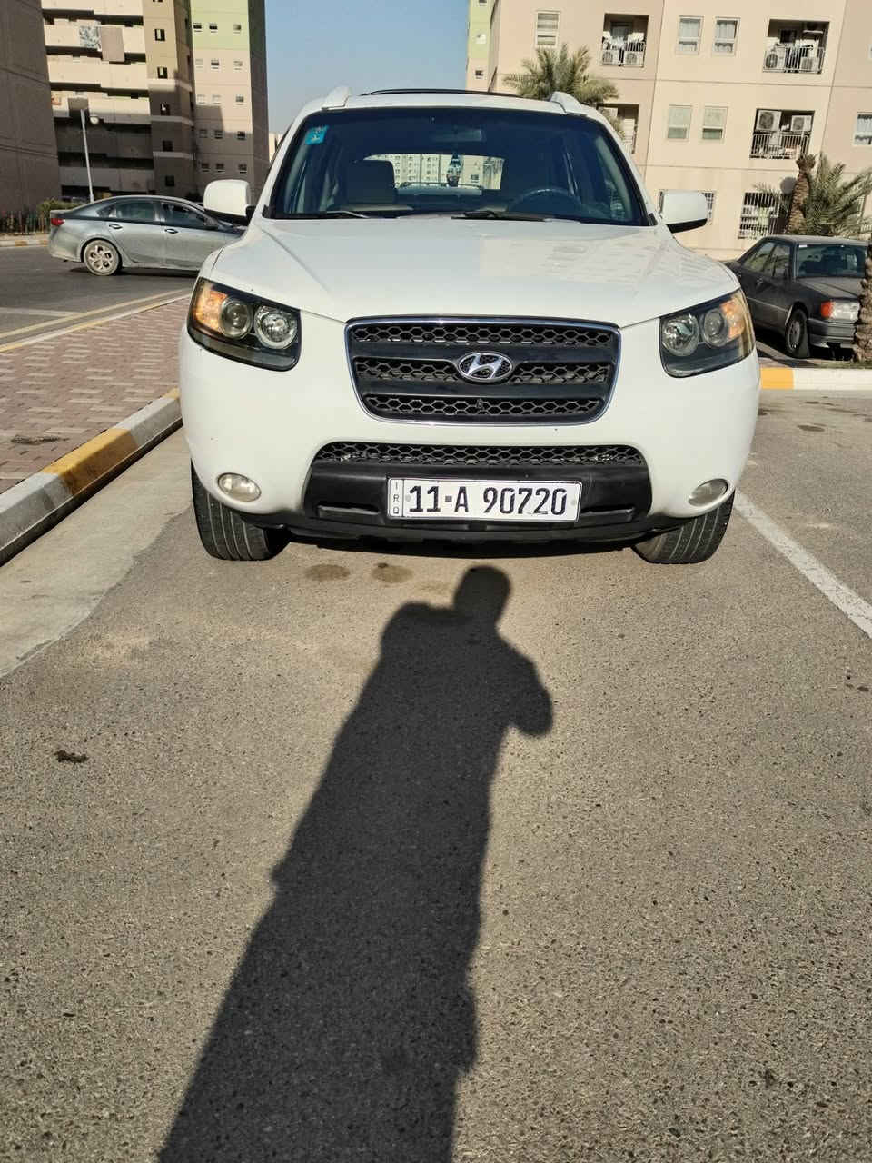 السلام عليكم للبيع سنتافي موديل 2009 خليجي رقم بغداد بأسمي مكينه سته بستم 
2700 سبعه راكب تلث قطع تبريد فور ويل سياره مكفوله من صبغ فقط بارد بصيط موجود سونار بلمنشور كير مكينه تبريد حداديه مكفولات سياره حلوه نضيفه 
مكان سياره بغداد مجمع بسمايه
وسعر خاص (***********)
