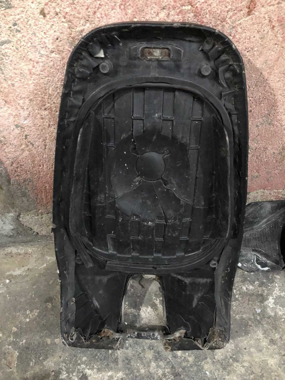 چويترات جبلي علفحص واحد ب60                       جوزه جبلي سعر 20                                                                  ستيرن اصلي هوه وركبه وقفايص سعره  40.                   حوض اصلي سعره 15.                                                      كشن سعره 5.                                                                    حاضن جكمجه سعره 15


**إذا كنت صاحب هذا الإعلان وتريد حذفه لأي سبب، رجاءا أرسل رسالة إلى الدعم الفني**