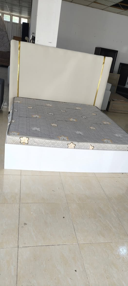 سڵاو هاوڕیان دو سیسەمی دو نەفەریمان بۆ هاتوە هەردوکیان دەست کردن دانیەکیان دۆشەکی لەگەڵە دانەیەکیان لەگەڵی نیە هەردوکیان نمونەن لە جوانیان  لە چاکیا  کۆمێنتێ بنوسە نرخوزانیاریت پێ دەگات
*********** viber
*********** korek
ناونیشان سلێمانی کانی سپیکە
گەیاندنیشما ن هەیە بۆ هەمو شارەکان
گۆڕینەوەش ئەکەم بە کەلوپەلی ناوماڵ
