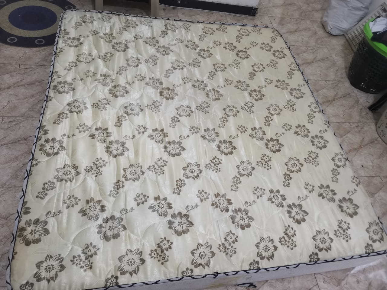 السلام عليكم دوشك ابو ال نفرين بعده جديد قبل شهرين أخذته ب ١٢٠
هسه سعره ٧٥


**إذا كنت صاحب هذا الإعلان وتريد حذفه لأي سبب، رجاءا أرسل رسالة إلى الدعم الفني**