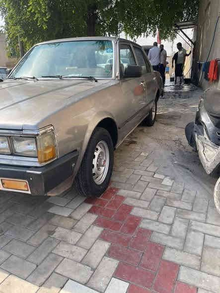 السلام عليكم 
كرونة موديل ٨١ سيارة خير من الله
تخم تاير وحدادية جديدة
مكينة و كير خير من الله 
سياره باسمي شرط تحويل رقم نينوى جديد انكليزي
للاستفسار الاتصال ع رقم ***********
السعر ٣٦ ورقه وبيه مجال بغداد المنصور
