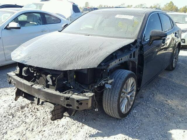 سلام علیکم 
لیکزس ES350 صالون ٢٠١٦ شەش پستن وارد امریکی فول مواصفات
چوار پارچەی سبغە بێ ناو بێ ئێرباگ پێش و پشتی کەپسە
١٥٨ مایل ڕۆیشتووە
ڕەقەم و سەنەوی نوێیە و بەناوی خۆمە
نرخی ١٦٥٠٠$
واتس اپ *********** أربيل, العراق
