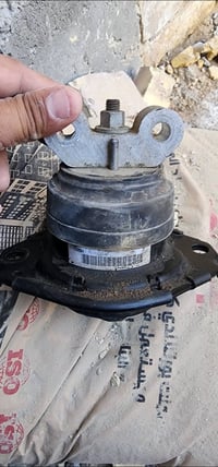 قطع غيار سيارات