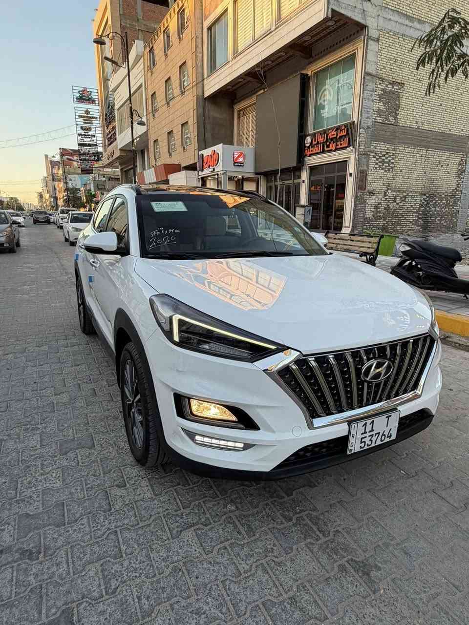 السلام عليكم توسان خليجي 2020 فول
📍 رقم بغداد – وارد خليجي)

🔹 السيارة فول مواصفات

🔹 سقف بنوراما جنطه كهرباء 

داخل مغلف مع كاعيه جديد شرط 

🔹 بصمة / دخول ذكي

🔹 كشنات جلد

🔹 تحكم كهربائي بالكشنات

🔹 شاشة لمس

🔹 لدّات أمامية ويه اللوفات تشتغل

🔹 السيارة ماشية 100 الف  

💰 السعر: 183مع مجال   

سياره بسمي هزه سنويه ارقام كله جديد بيها جاملغ خلفي صبغ وكارت بالبنيد  

📍 مكان السيارة: النجف الاشرف 

📞 للاستفسار: ***********
