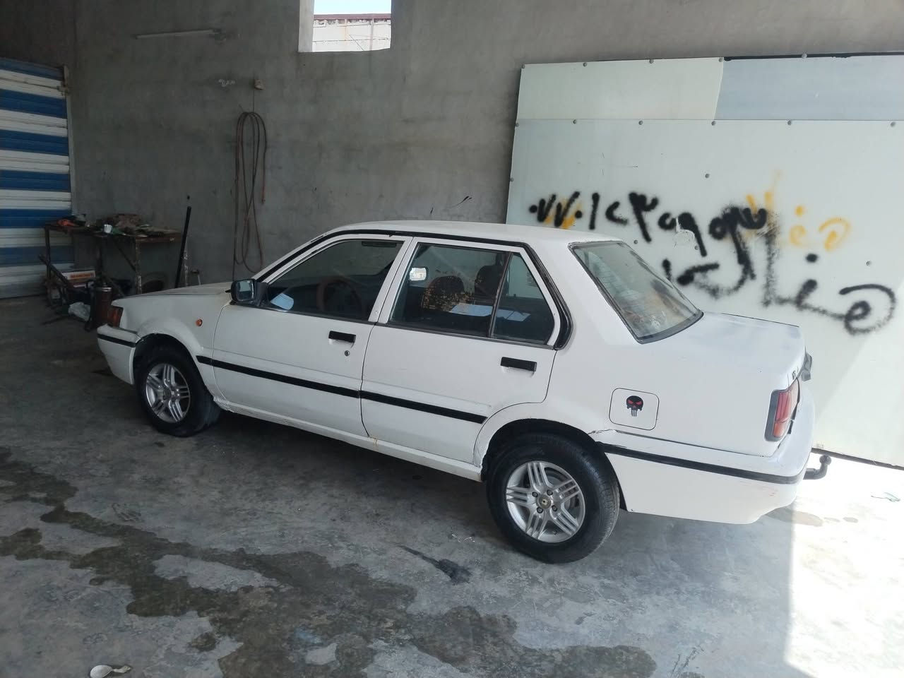 سلام عليكم سياره نيسان صني محرك 16 رقم كركوك سنويه عضم مشروع وطني ساقط موديل 90 سياره بدون ضرر بدون صبغ بدون خياص صدر جديد تيارات جديد كهرباء شغال محرك بي بوخار خفيف سعره 21 بي مجال شراي خابر *********** مكان كركوك داقوق
