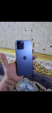 ايفون ١٢ بروماكس لون نيلي ذاكره٢٥٦ بطاريه ٧٨ الجهاز كله بلادي وضع شركه...