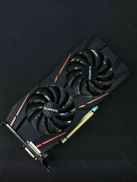 Gigabyte RX 590 • ٨ جيجا • نظيف