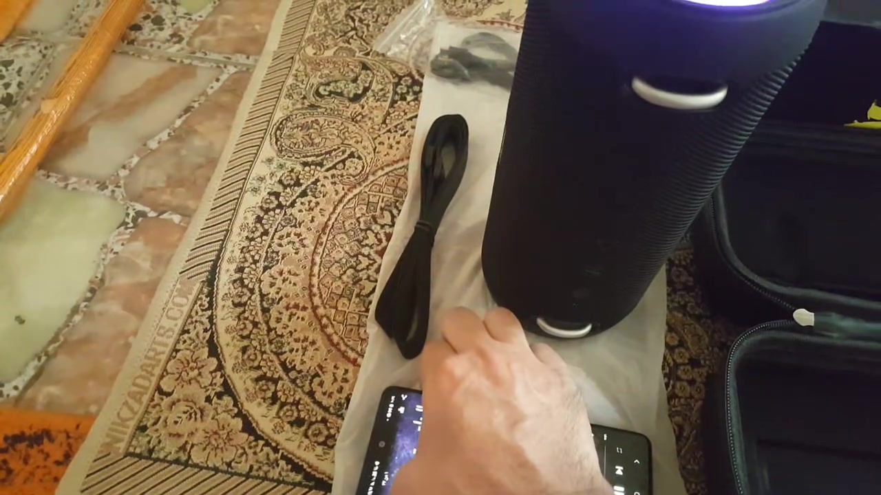 السلام عليكم سبيكر جديد  اوصوتة كلش عالي اونقي السعر  والتفاصيل خاص متوفر توصيل


**إذا كنت صاحب هذا الإعلان وتريد حذفه لأي سبب، رجاءا أرسل رسالة إلى الدعم الفني**