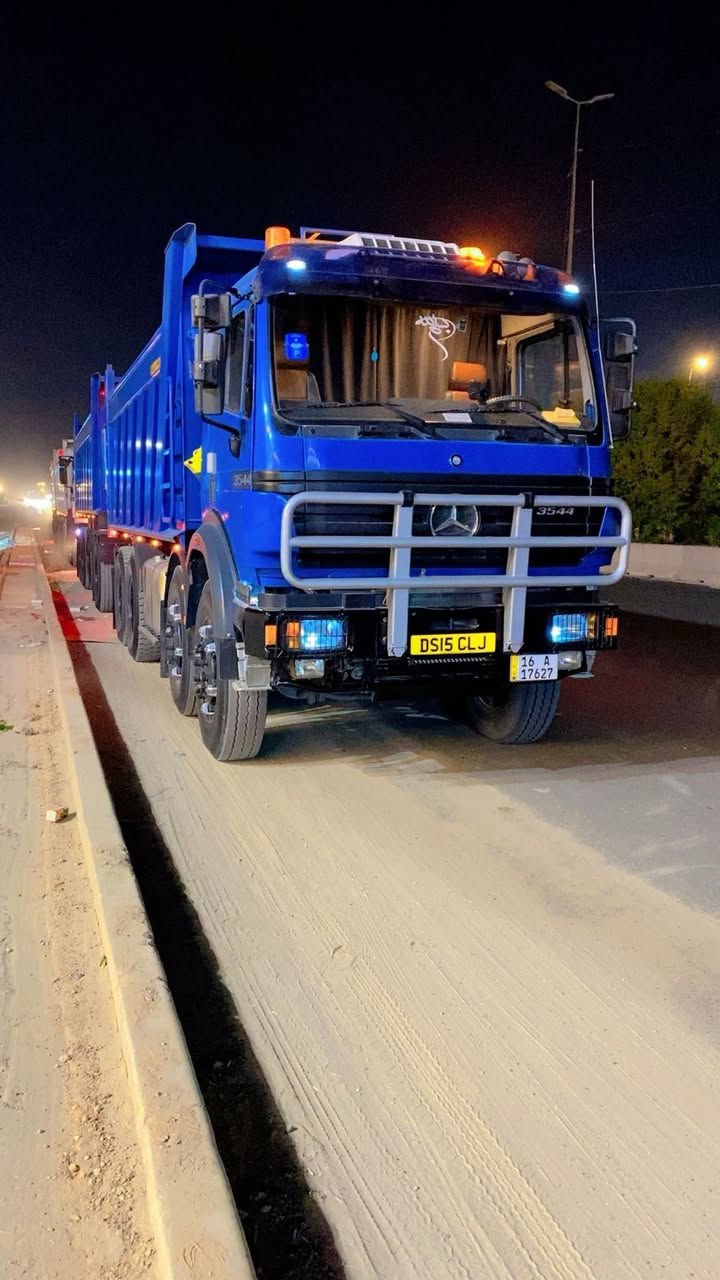 السلام عليكم للبيع البي كرواتي  قاطرة ومقطوره مربوطة 💯سنوية لغاية ٢٠٢٧ بسمي رقم قاسيه مكينه ٤٤ 🔱كير ٢٢٠  بم كهربائي تخم تاير *********** المكان نجف 🇩🇪
