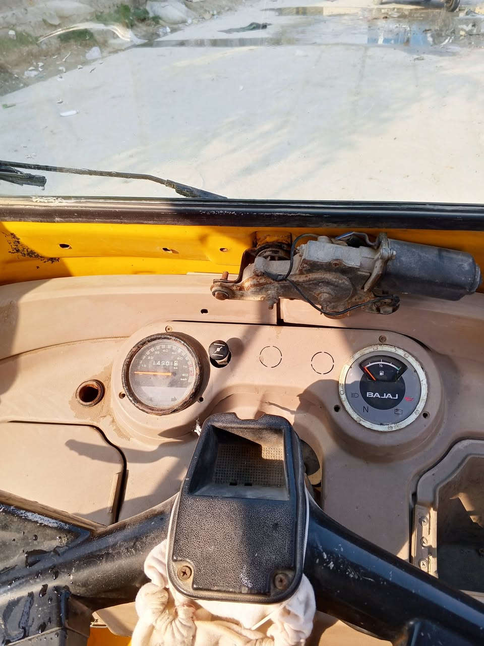 سلام عليكم شباب كواكم الله تكتك البيع موديل 17تكتك اوراق كامله وعلي تكتك تخبل كبل بوجهك مكان الناصريه الشارع السعر نتصال واني بخدمتك ‏‪‏‪***********‬‏
