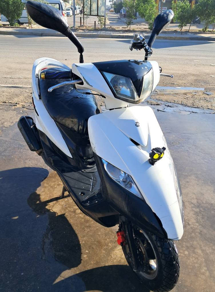 للبيع دراجة نارية — ياماها ماكس (ثعلب)
للبيع دراجة ياماها ماكس ثعلب بحالة ممتازة جداً
استعمال نظيف، جاهزة للاستخدام اليومي بدون أي مصروف.
🔧 الحالة الفنية:
المكينه قوية وناعمة
الإطارات جديد
صرفية وقود اقتصادية
الشكل مرتب جداً
💰 السعر: 600 (قابل للتفاوض بالمعقول)
📍 الموقع: بغداد – الحسينية
📞 الاتصال: [***********]
الدراجة جاهزة للمعاينة والتجربة
