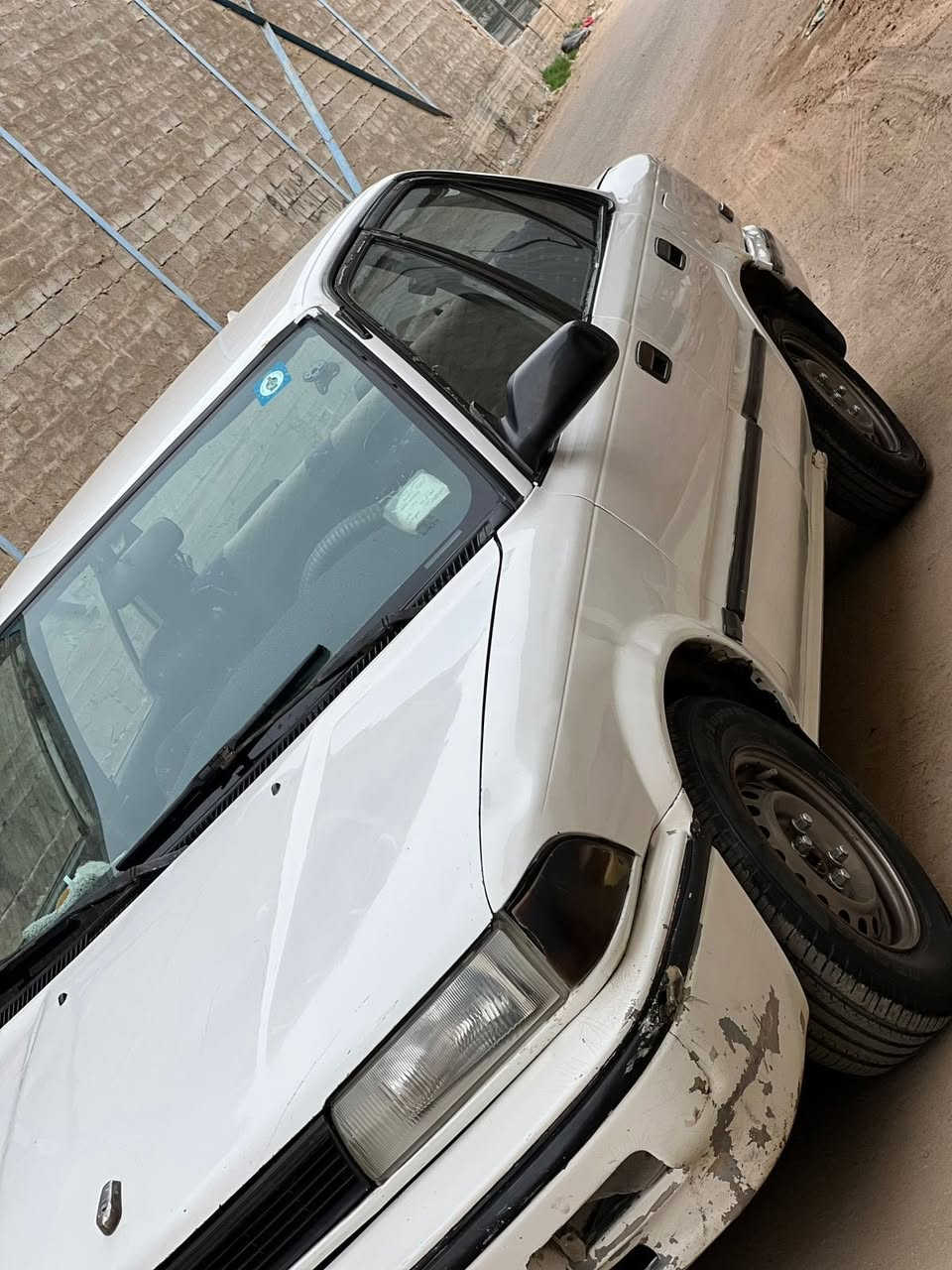 السلام عليكم كورلا يسره بلادي سياره جاهزه مجهزه متعوب عليه للبيع تخم تاير كهربائيات كله شغاله حداديه هسه سويته حته دبلات اربعه شاد باتري جديد سياره جاهزه من كلشي سعر 57 ومجالهه قليل حك الجيه مكاني دوانيه ***********
