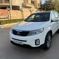 كيا سورنتو • ٢٠١٤ • بدون صبغ