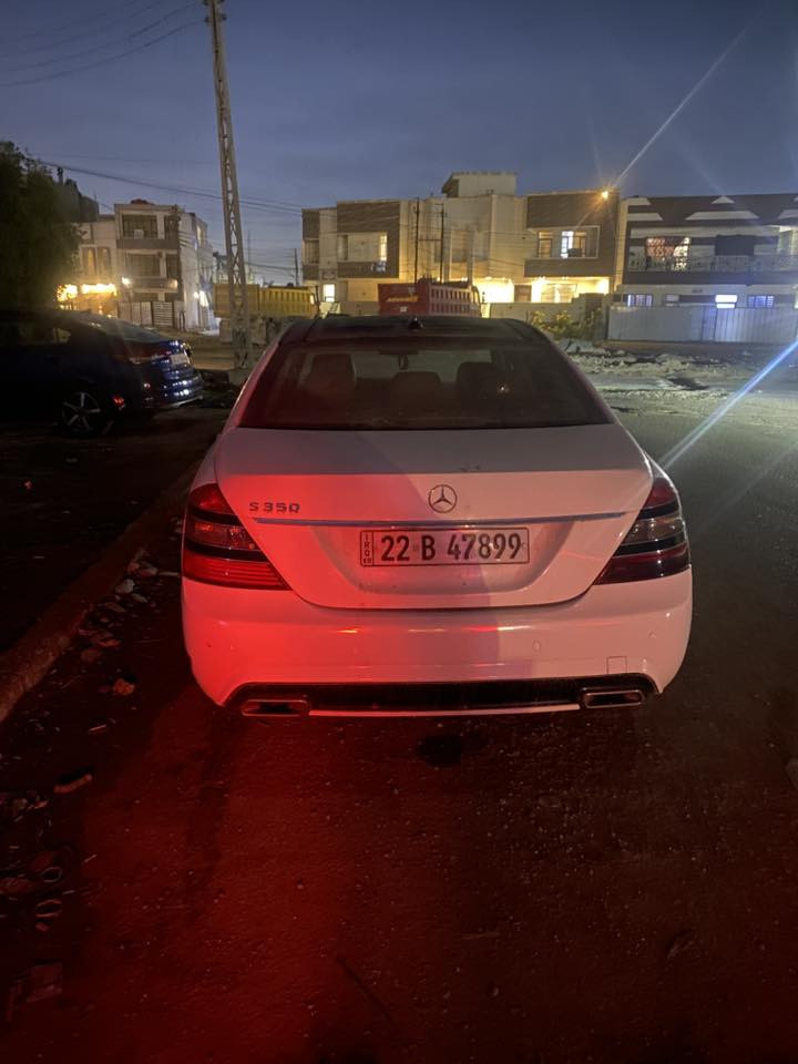 مرسيدس اس كلاس
٢٠٠٦ محدثه ١٣
السياره فول الفول 
بنراما كراسي كهرباء
لدات امامي لكزز
تخم تاير + صدر انامي خلفي 
حساس امامي او خلفي 
السياره بي ايفي يعني شكد ما احجي 
اعجز السياره مصبوغه حزام جماليه 
وبيها ضربه خلفي خفيفه
مكانه بغداد السيديه 
السعر ١٣٥ وبيها مجال
الرقم ***********
