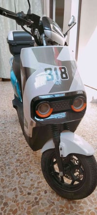 للبيع  دراجه شحن 318 مواصفات معروفه مستخدم تقريباً شهرين الوصل موجود ش...