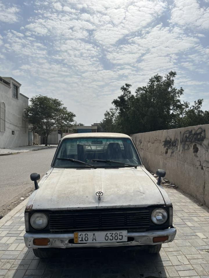 سلام عليكم بيكم تيوتا للبيع السياره خير من الله كلهه بلادي نقصهه بس تجفيت رقم جديد تحويل ثاني يوم السعر 30  وبيهه ومجال *********** اتصل وبيك خير ودلل العنوان بغداد
