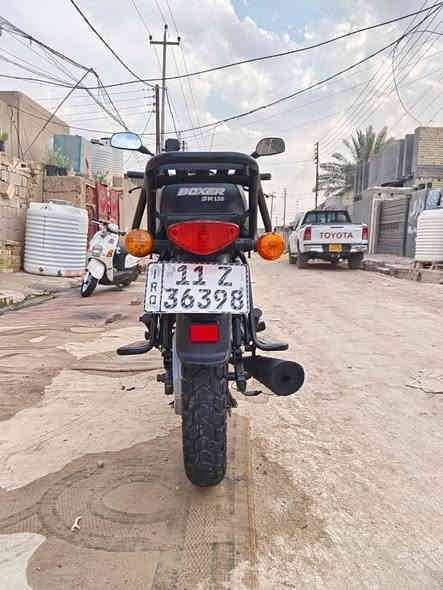 دراجه مكفوله كفاله عامه من كلشي تخلي صندوق و تروح تشتغل على باب الله موديل 22 شهر 12 ماشيه 10 آلاف حقيقي السعر:  2600 و بيه مجال حك الجيه و الشراي يتصل  الرقم *********** العنوان بغداد كراده
