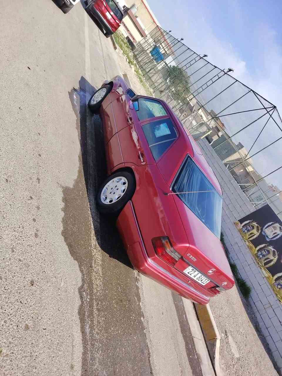 مرسيدس دب موديل 92 مصبوغه جماليه السعر 75 ورقه وبه مجال محرك جير بطه للاستفسار ***********
