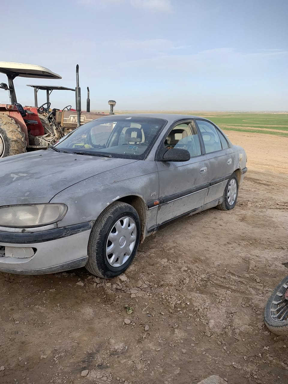 اوبل بزون لبيع موديل1995سنويه ساقطه من 20 رقم سليمانيه محرك 20  تدفه شغاله شرط كير اوتو صدر جديد سعرهه 28وبيه مجال العنوان سامراء***********
