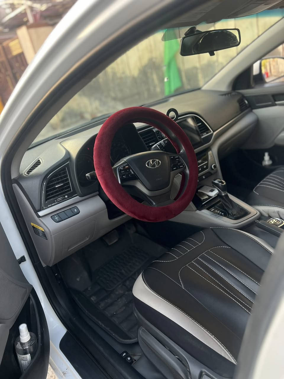 السلام عليكم
النترا موديل 2017 وارد امريكي
سونار موجود بلصور ضرر صندوق وجاملغ خلفي السعر 118 وبيها مجال
العنوان ديالى
للاستفسار
***********
