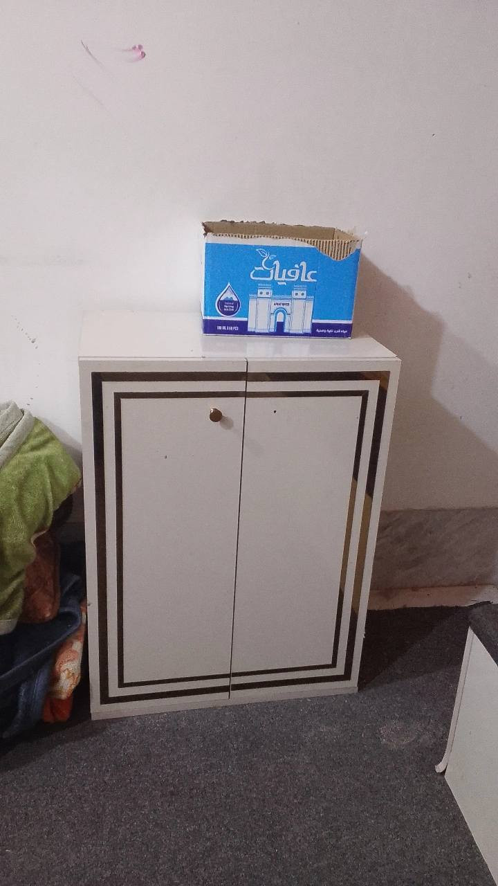 غرفه نوم للبيع نضيفه ماخذتها مليون ونص اريد أبيعها ب600 وبيها مجال عنوان كوفه شارع المطار جديد بشارع أسواق فدك سبب البيع نتقال البيت


**إذا كنت صاحب هذا الإعلان وتريد حذفه لأي سبب، رجاءا أرسل رسالة إلى الدعم الفني**