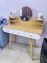 غرفة نوم • أثاث