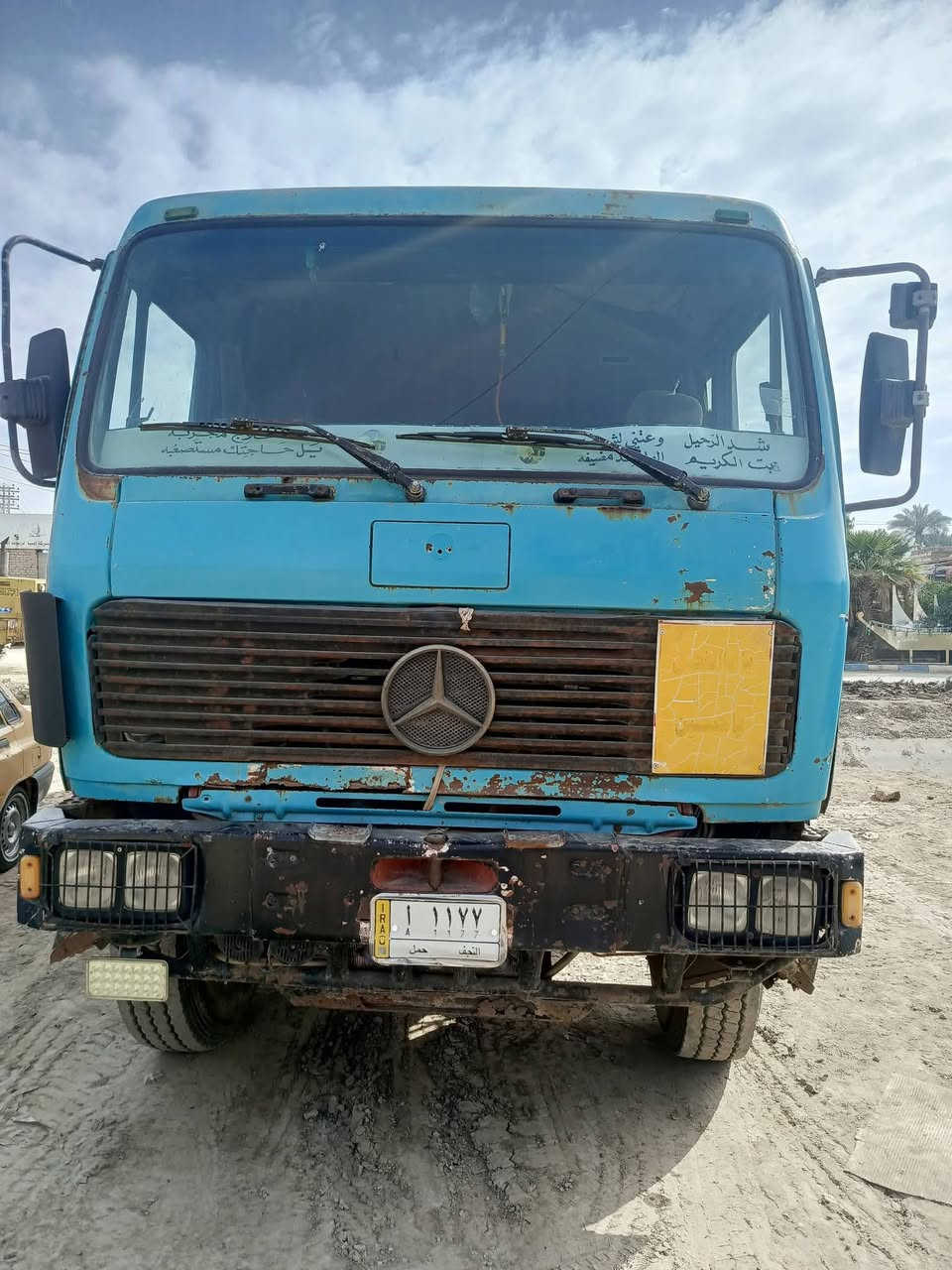 البي للبيع موديل 76 محرك 25 استندر جديد كير 160 مجموعه جيف سياره جاهزه للعمل للاستفسار ***********
