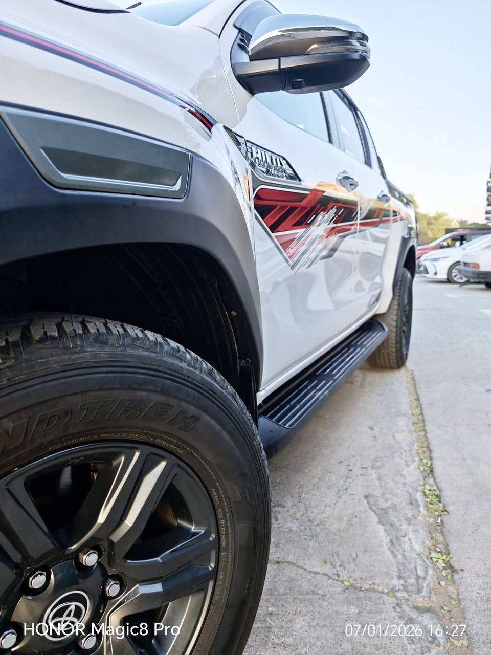 للبيع تويوتا هايلوكس 4x4
موديل 2023 ساز
مكينه 2700 vvt-i
كفاله عامه 
 كير اوتو 
ماشيه 49
 بصمه
تبريد بيانو 
تبريد كشن
حساس خلفي وكامره خلفيه
مري شفط

اضافات السياره 
سبنسرات وياله 
دفندرات
درع امامي خلفي
داش كام براد
ارضيات حوضيه
بلوجكتر زنون اصلي 
رقم مميز 
موقع السياره بغداد العامريه
***********
