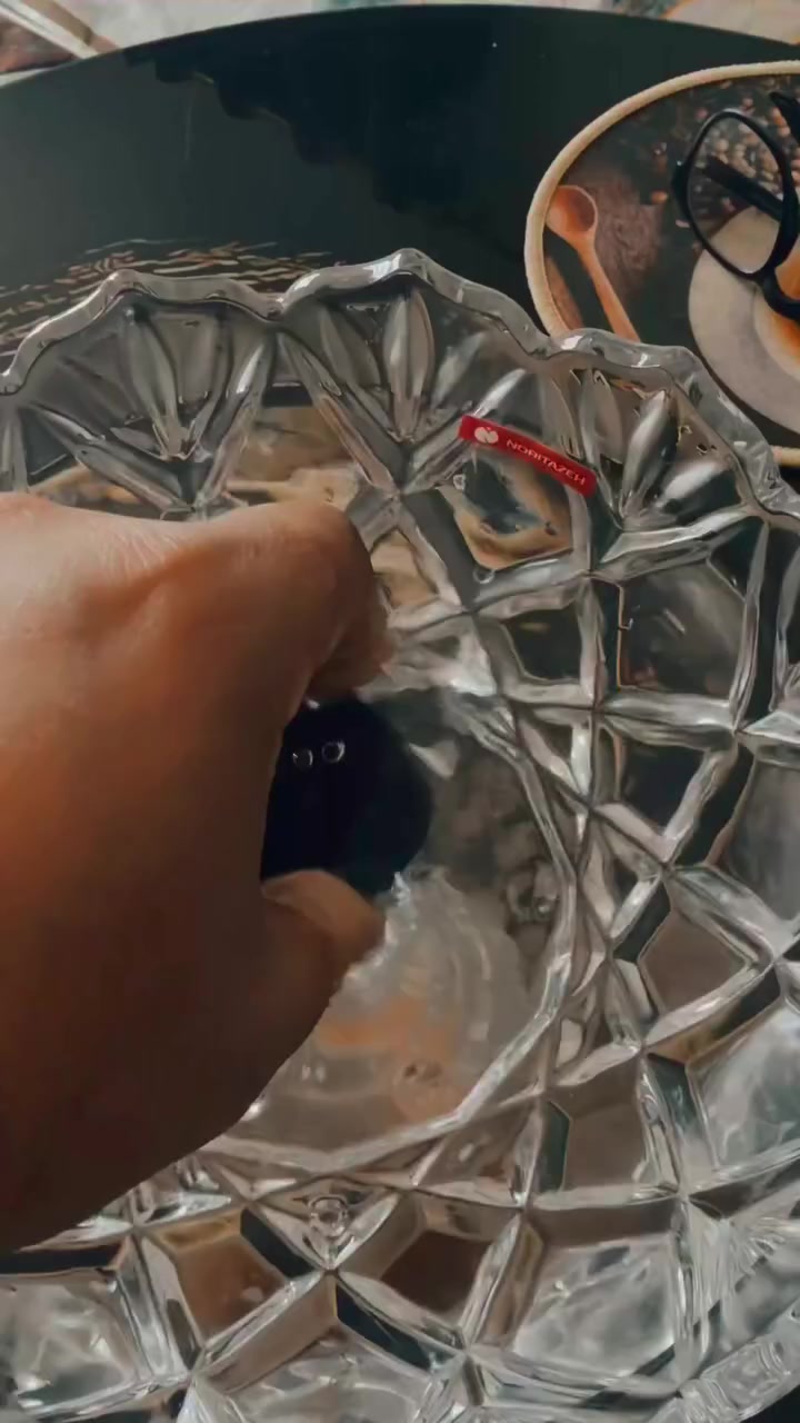 بغداد
السلام عليكم ورحمة الله 
ساعة نايك Appl watch series 6 
‏‎حجمها : 44 mm
‏‎نسبة البطارية : 97 %
‏‎نسبة النظافه : 100 %
الساعه كلش جديده نظافتها وتر  
باكيت وشاحنة أصليات
للتواصل على هذا الرقم 
***********
