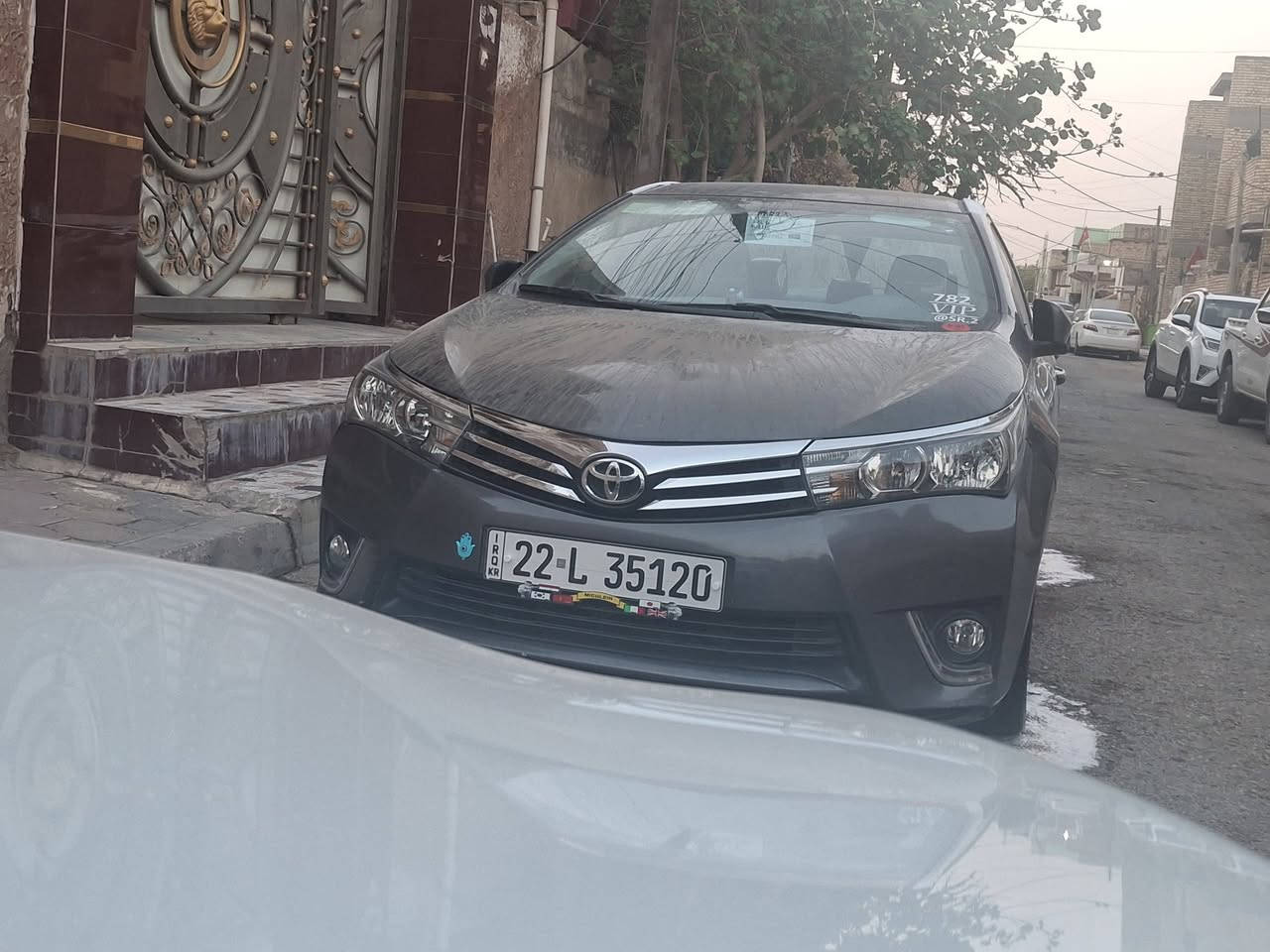 السلام عليكم
كورلا موديل ١٤ خليجي مكينه ٢٠٠٠ كير حداديه كله جديد من دبلات وصدر كامل ودريمات ومشط كله جديد شرط مدوشمه عام دشبويل ارضيه سفاري وكشنات مري شفط السياره رقم اربيل بسمي سنويه مجدده ٢٠٣٠ رقم وهزه جديده بيها خمس قطع صبغ طخه بالجنطه وجاملغ وبنيد رش بدون تبديل هاي كل تفاصيلها سعرها مال نيسان سني ١١٥ ورقه بيها مجال توجيب فقط 
*********** 
مكاني واسط مركز المدينه
