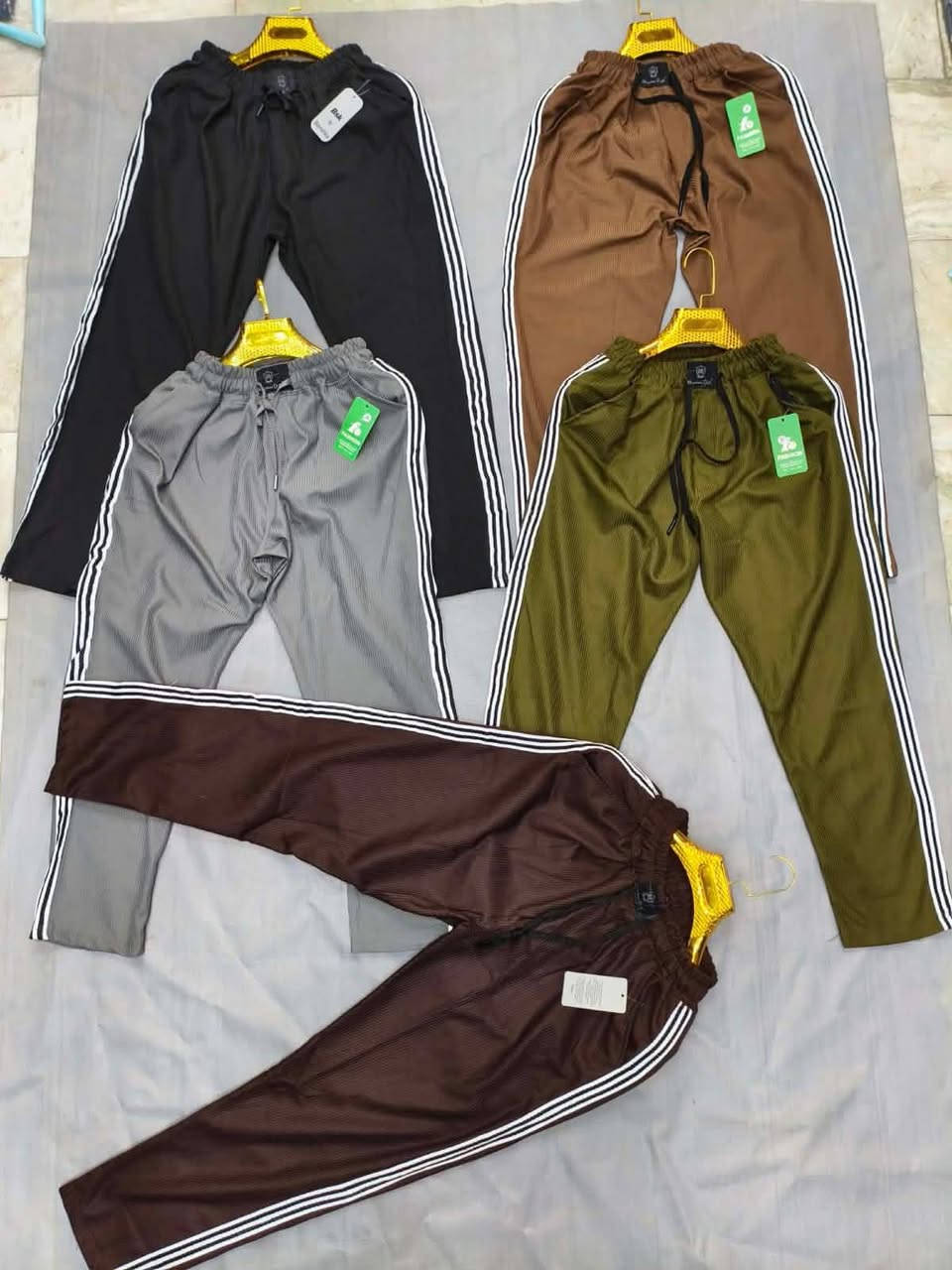 بديات ردن صيفي 5 الف دينار 
بجايم خامه صيفيه كلش حلوه 5 الف دينار موقع حي الكرار 
قرب مول ابو نور  مجاور اسواق ناضم
خطاب بشير ***********
***********
الوقت من 8صباحا ل1مسائا
