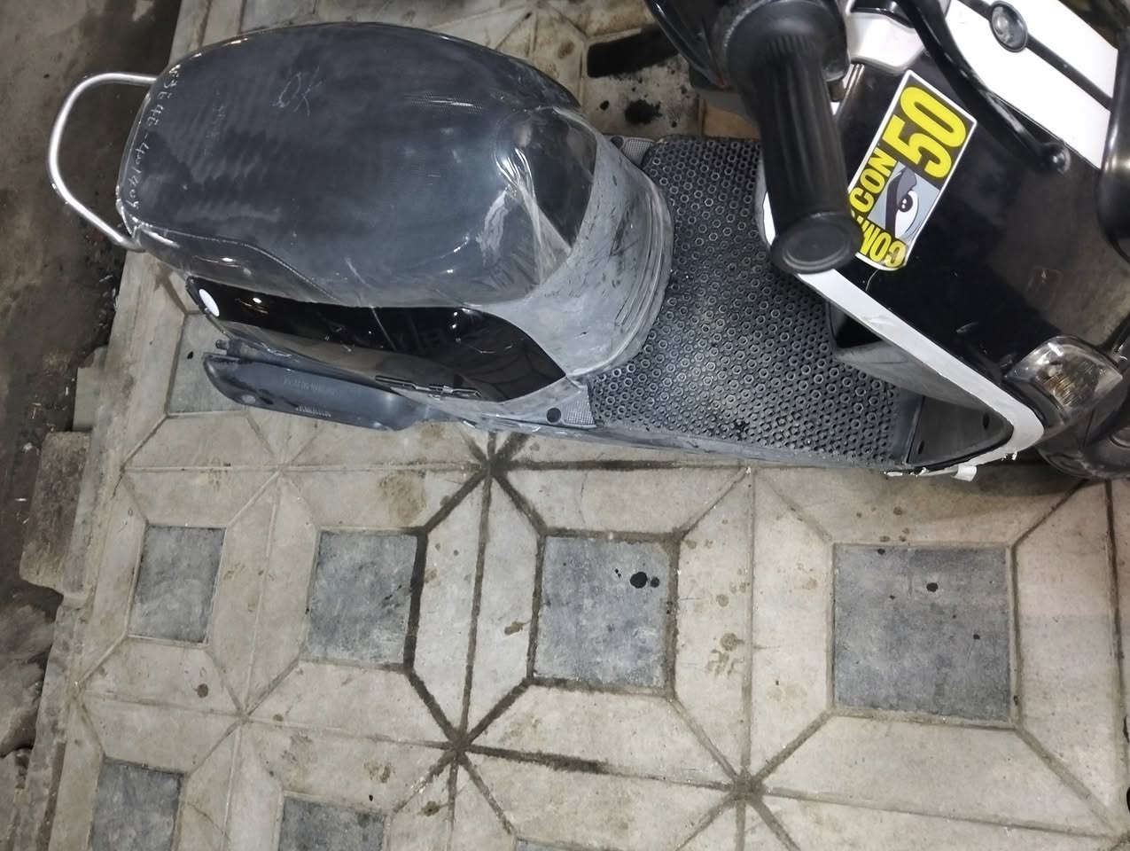 سلام عليكم
بوليسي ما مفتوح نظيف كله شغاله ريده 950
شراي يتصل ***********
