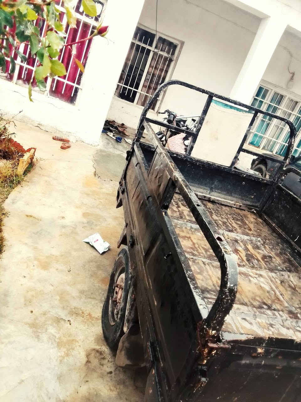 سلام عليكم موطور و ستوته للبيع شغالات  السعر مناسب جدا الاتصال على هذه الرقم ***********
