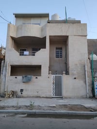 بيت للأيجار حي الفرات شارع المدارس مساحة ٧٥ متر كامل من كلشي كهرباء ما...