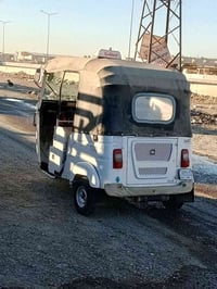 تَك تُك 2022 مكينة برغي ممفتوح بيها كفالة  الگشرة كفالة بس بيها طخطخات...