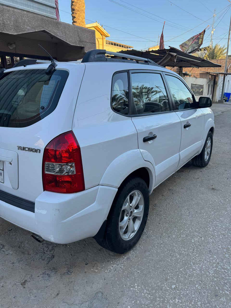 توسان مديل 2009 فتحه
رقم اربيل سياره بيها جاملغ وبنيد جهت السايق
سياره كلش نضيفه محرك الفين 2000 خليجي
مكان السياره نجف الاشرف السئر 113وبيها مجال للشراي
الرقم الاتصال *********** بي وتساب
